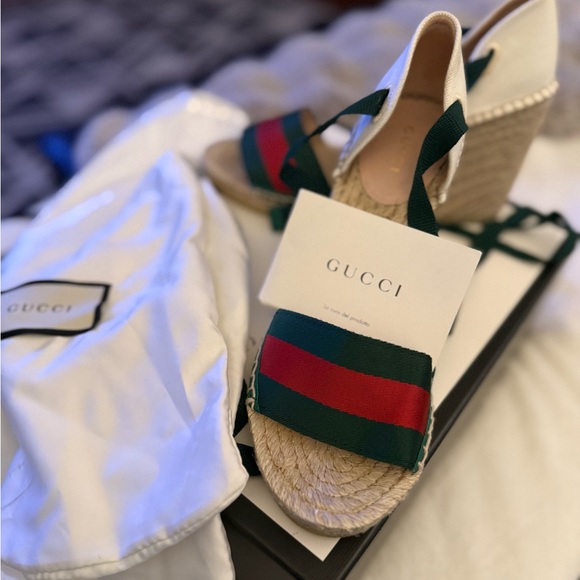 Gucci Women's Espadrilles with Green and Red Stripes - Picture 1 of 5